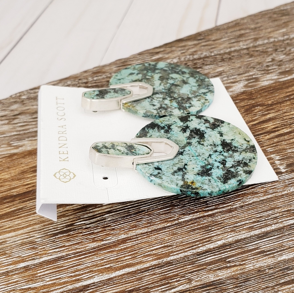 Kendra Scott Didi Earrings - Picture 4 of 7